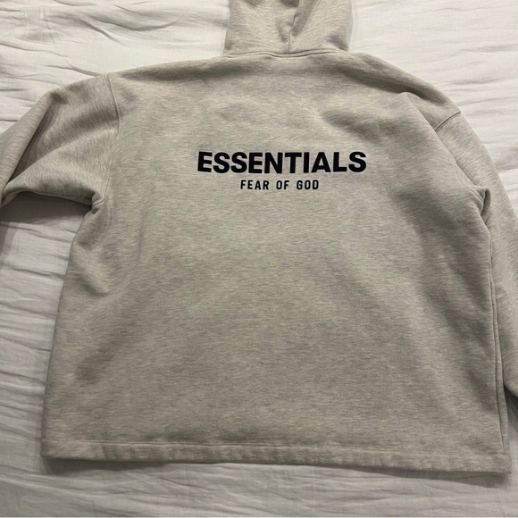Essentials FEAR OF GOD Hoodie - Picture 1 of 5